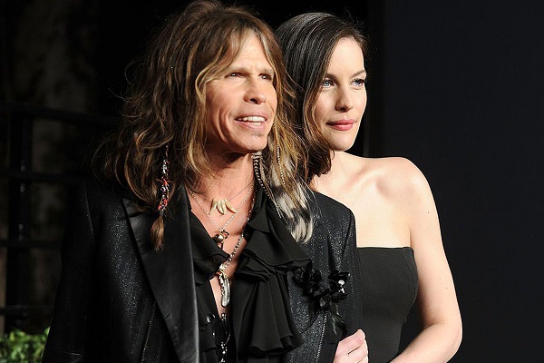 Aerosmith Liv Tyler évekig Nem Tudta Hogy Steven Tyler Az Apja Rockbookhu 0262